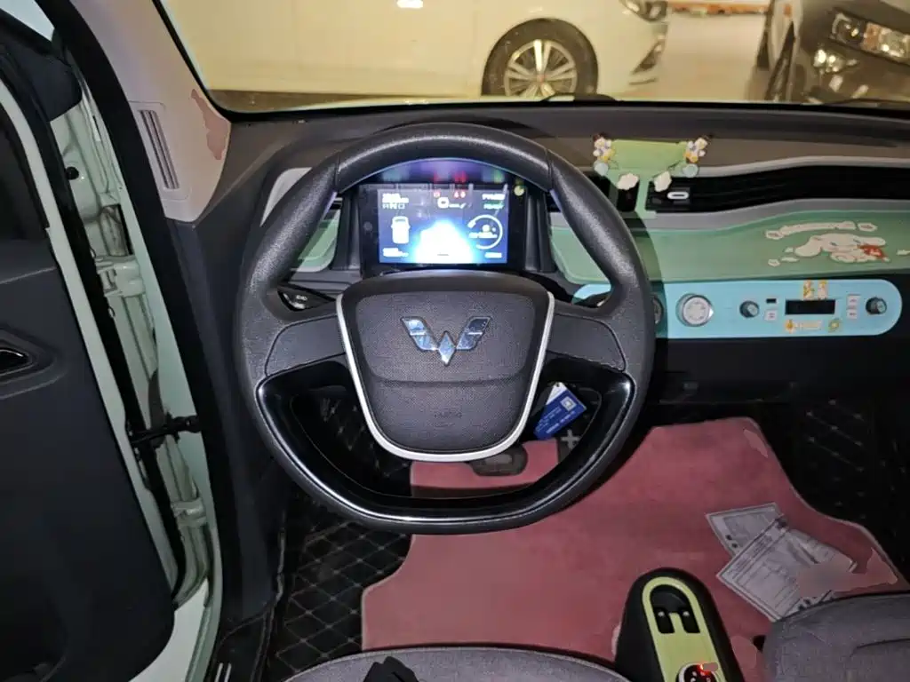 Wuling MINIEV — миниатюра 11