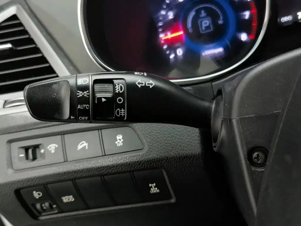 Hyundai Santa Fe — миниатюра 21