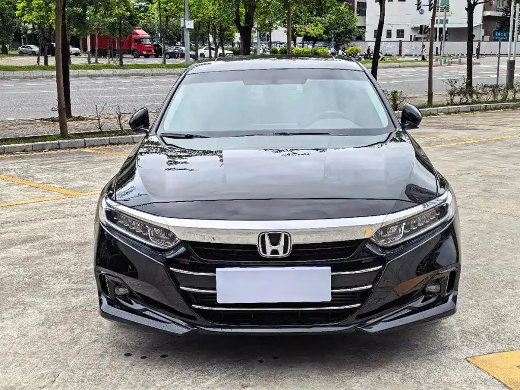 Honda Accord — миниатюра 2