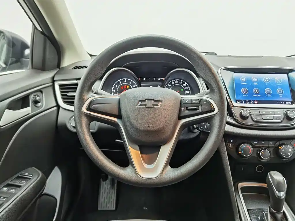 Chevrolet Monza — миниатюра 11