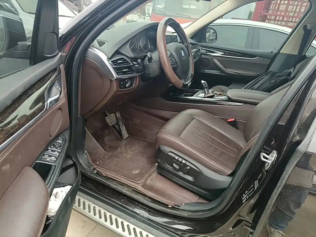 BMW X5 (Import) — миниатюра 16