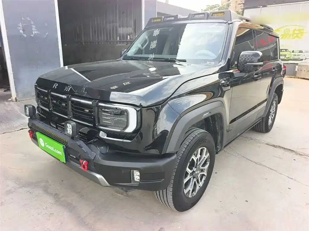 BAIC BJ40 2024 2.0T