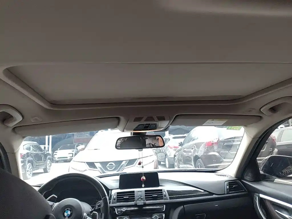 BMW 3 Series — миниатюра 18