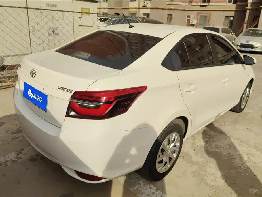 TOYOTA VIOS