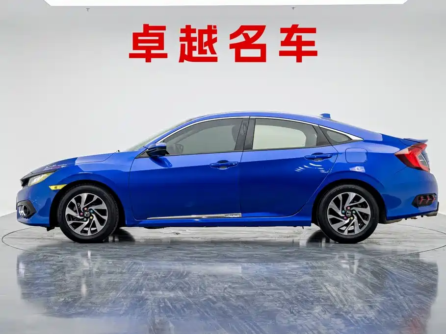 Honda Civic — миниатюра 7
