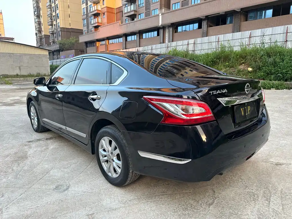 Nissan Teana — миниатюра 7