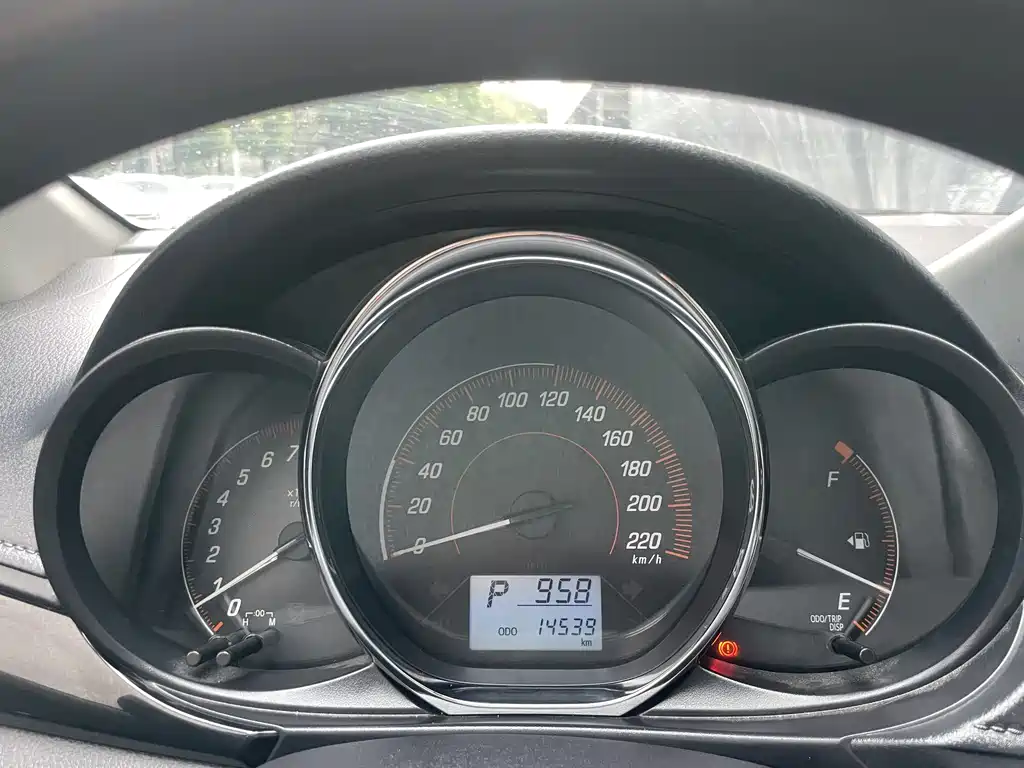 TOYOTA YARIS L ZHIXUAN