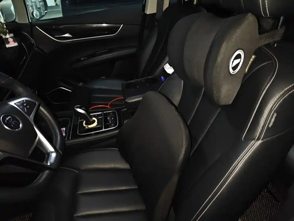 BYD MAX — миниатюра 8