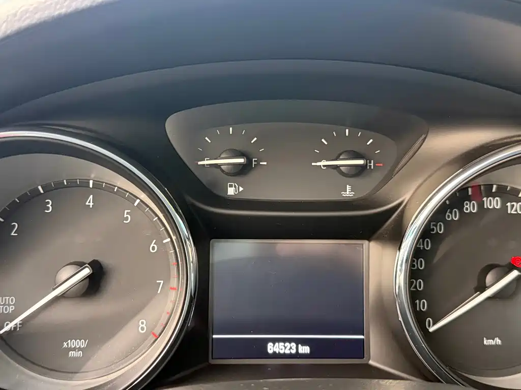 Buick Verano — миниатюра 17