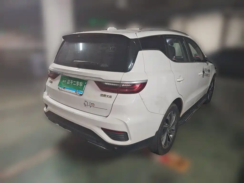 Geely Vision X6 — миниатюра 6