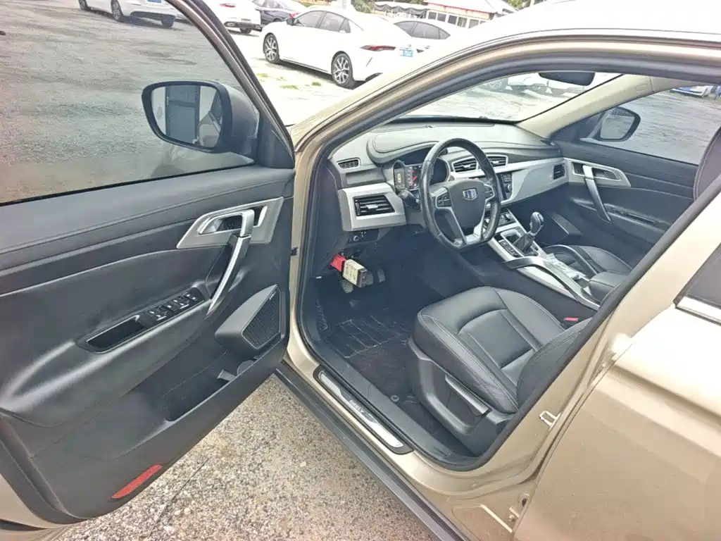 Geely Boyue — миниатюра 16