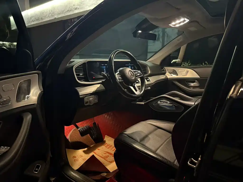 Mercedes-Benz GLE Coupe — миниатюра 8