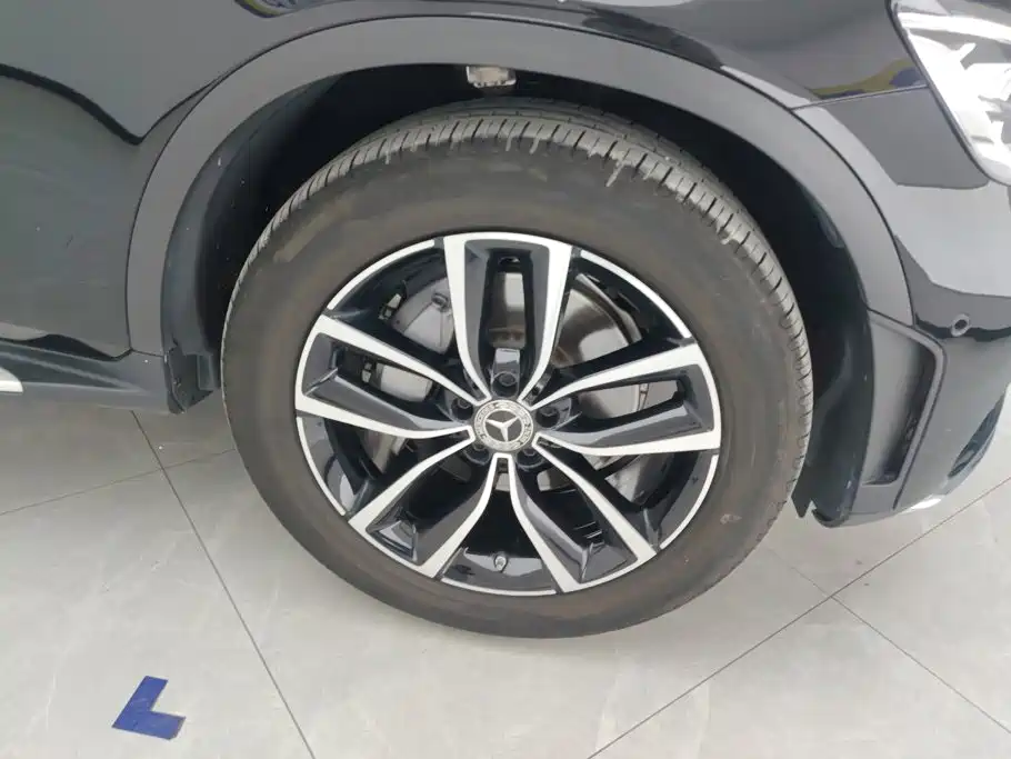 Mercedes-Benz GLC — миниатюра 6