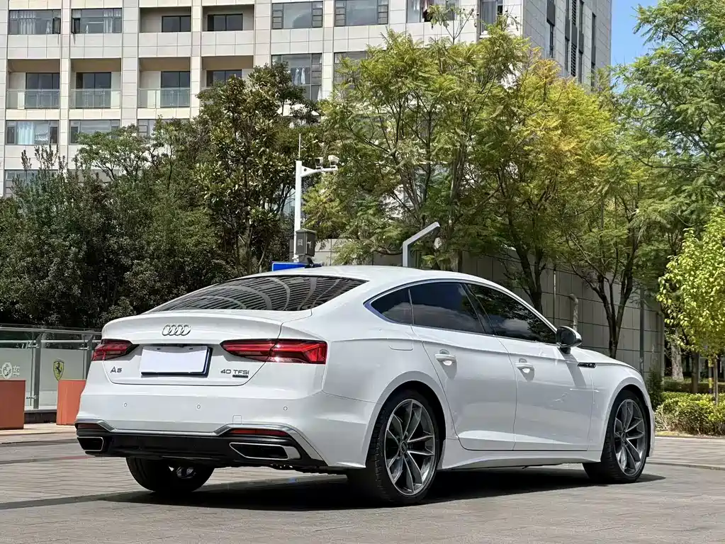 Audi A5 (Import) — миниатюра 9