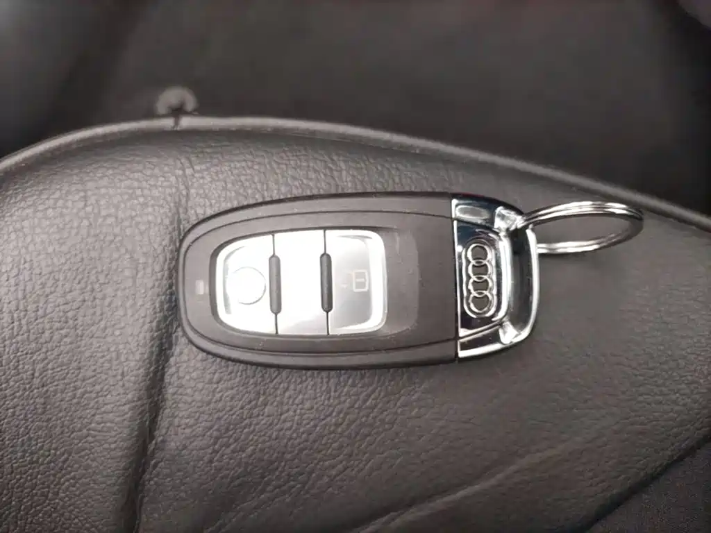 Audi A4L — миниатюра 9