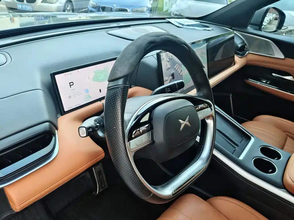 XPeng G9 — миниатюра 10