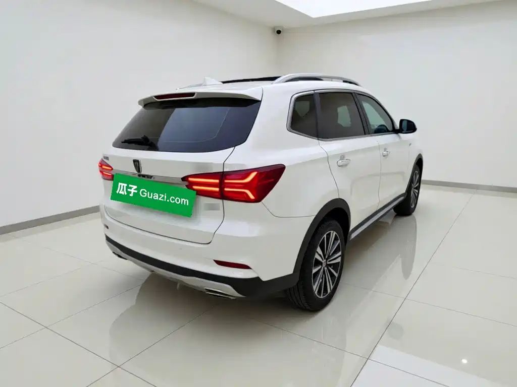 Roewe RX5 — миниатюра 4