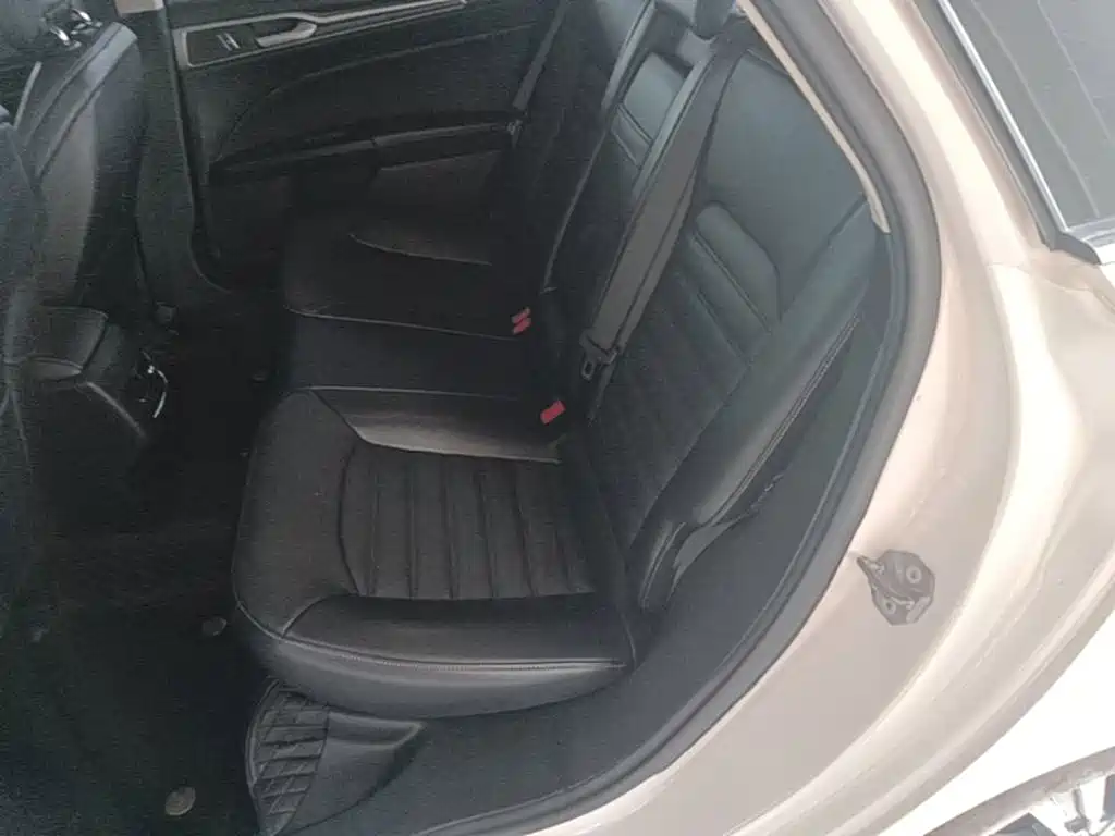 Ford Mondeo New Energy — миниатюра 17