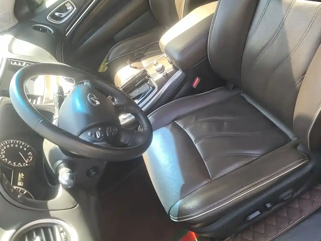 Infiniti QX60 (Import) — миниатюра 8