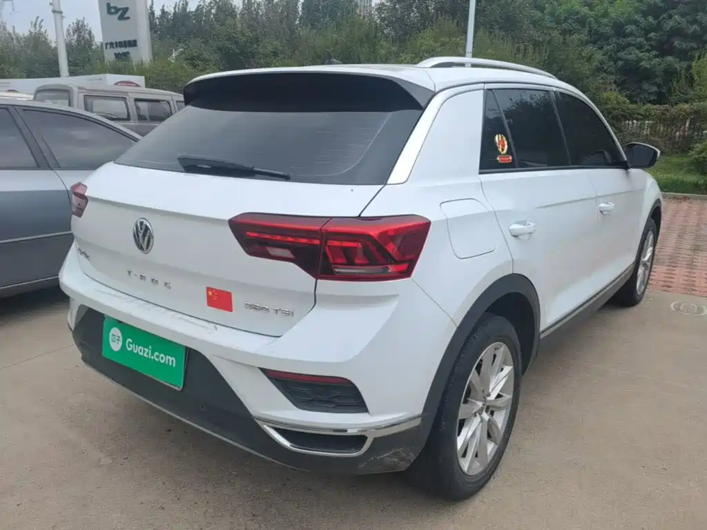 Volkswagen T-Roc — миниатюра 7