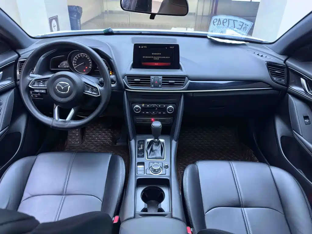 MAZDA CX 4
