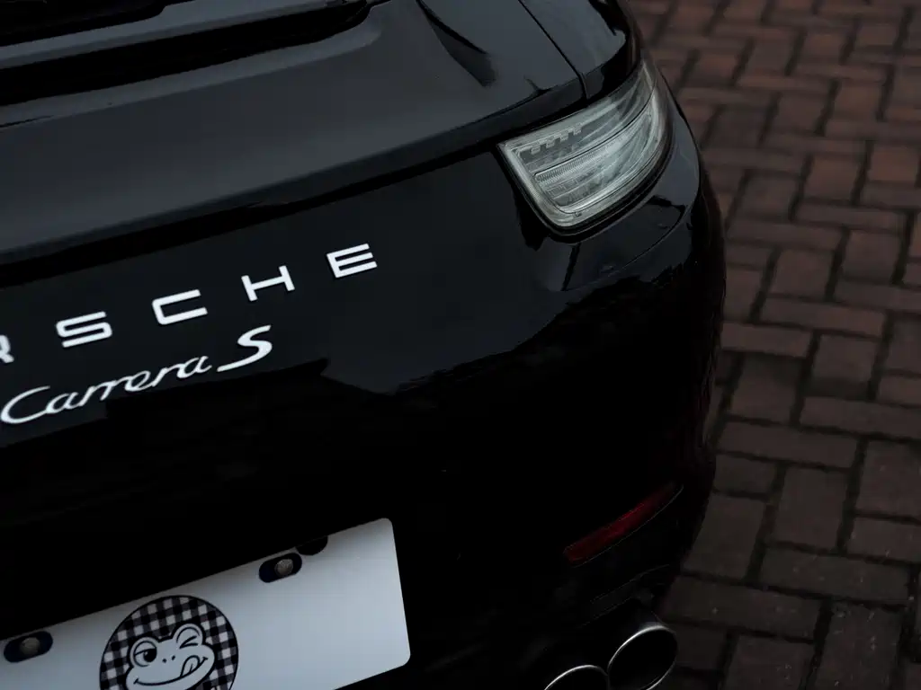 Porsche 911 2012 Carrera S 3.8L