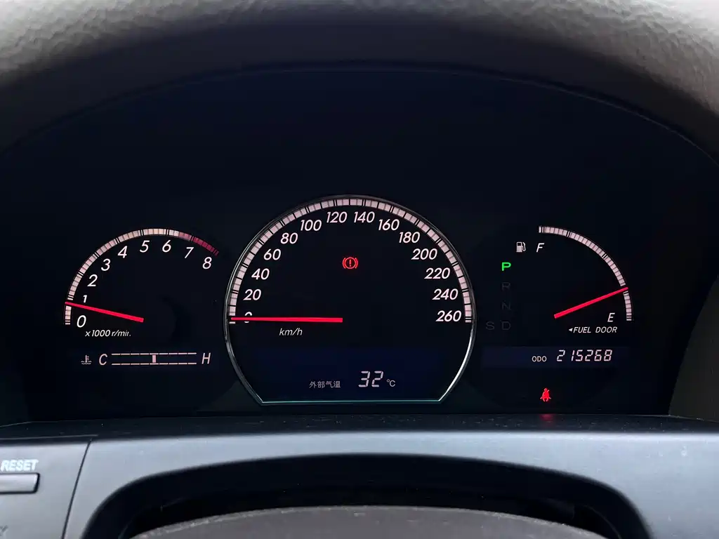 Toyota Crown 2005 3.0L Royal Saloon