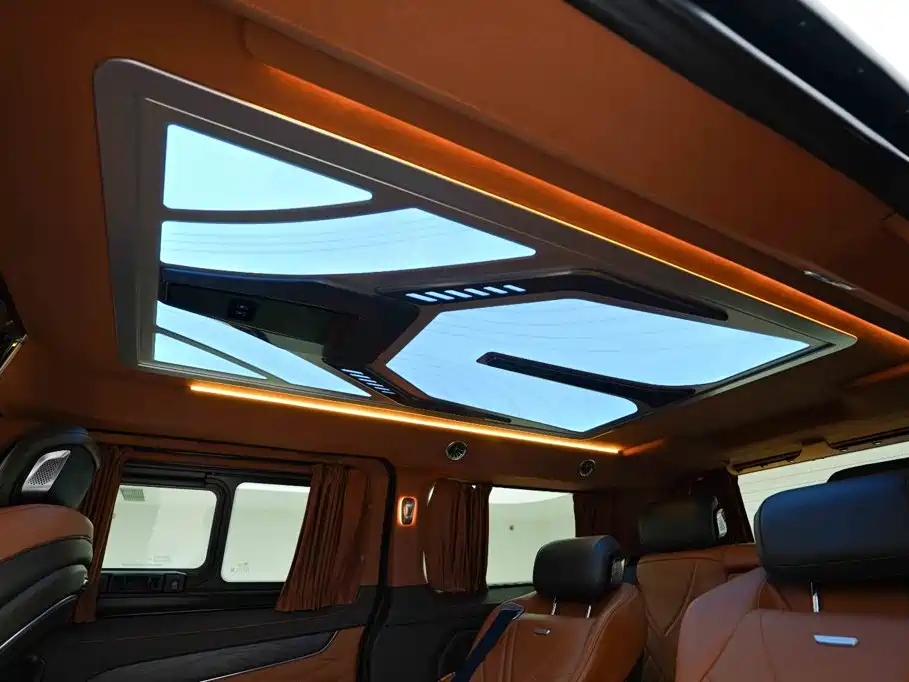 Ford Tourneo — миниатюра 16