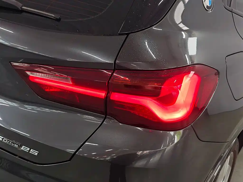 BMW X2 2021 sDrive25i M Sport