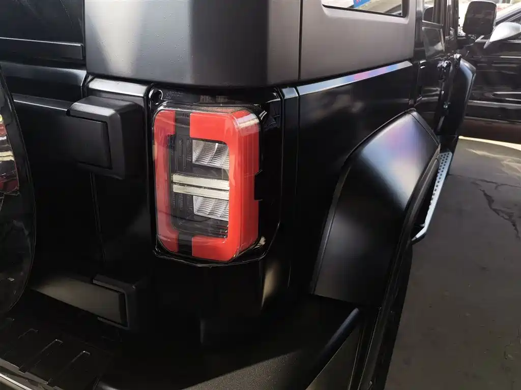 BAIC BJ40 2021 2.0D AT
