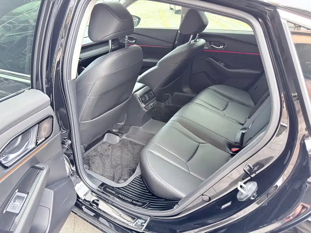 Honda Accord 2025 Sport 260TURBO Luxury