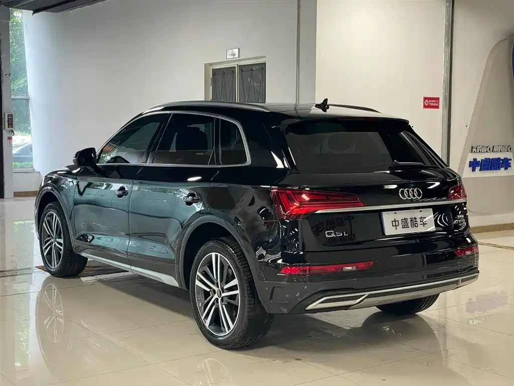 Audi Q5L 2022 40T Luxury