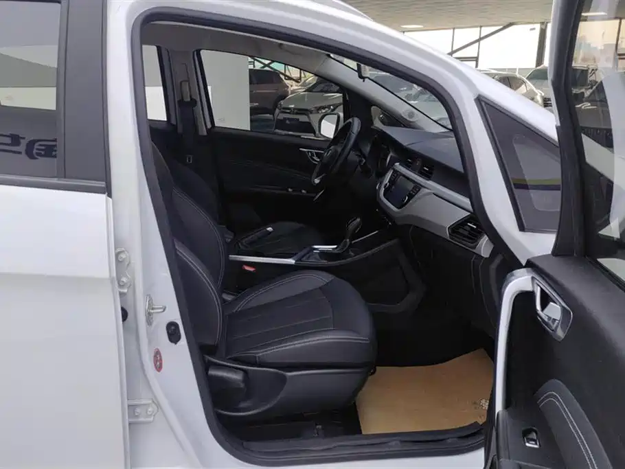 Geely Vision X3 X3 2019 1.5L CVT Elite