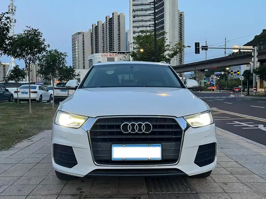 Audi Q3 2017