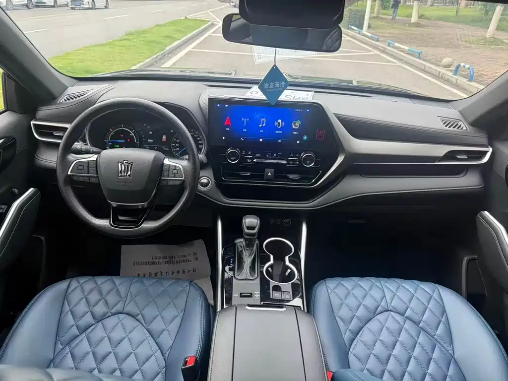 Toyota Crown Kluger 2023 2.5L HEV Elite