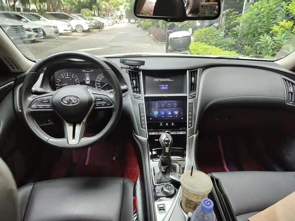 Infiniti Q50L — миниатюра 5