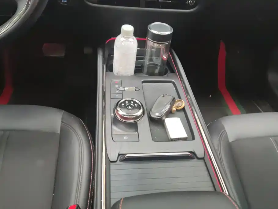 Ford Mondeo — миниатюра 16