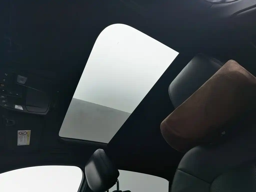 Lincoln Continental — миниатюра 14
