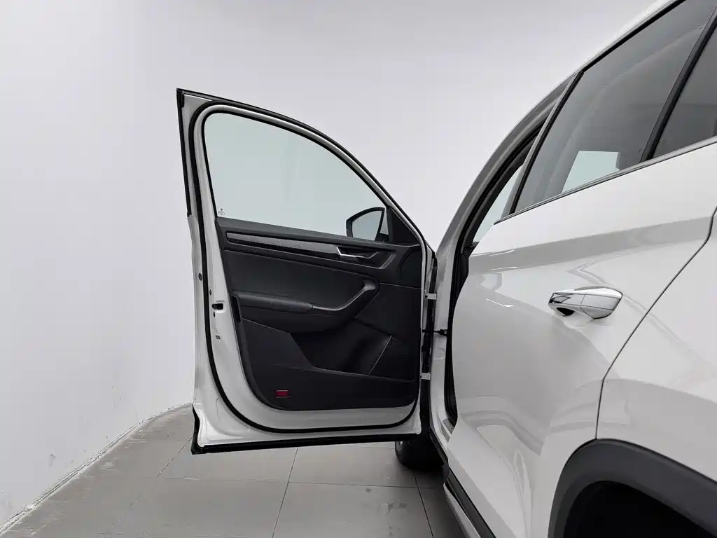 Skoda Kodiaq — миниатюра 8