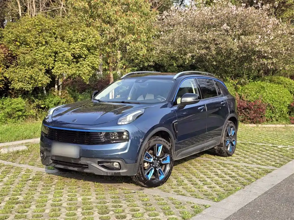 Lynk & Co 01 2018