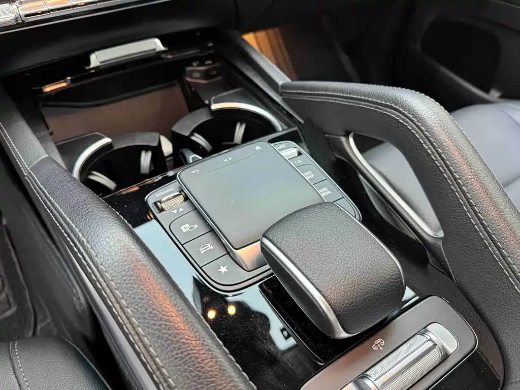 MERCEDES-BENZ GLE COUPE