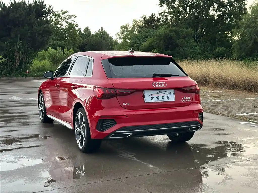 Audi A3 2021 Sportback 35 TFSI Luxury Sport