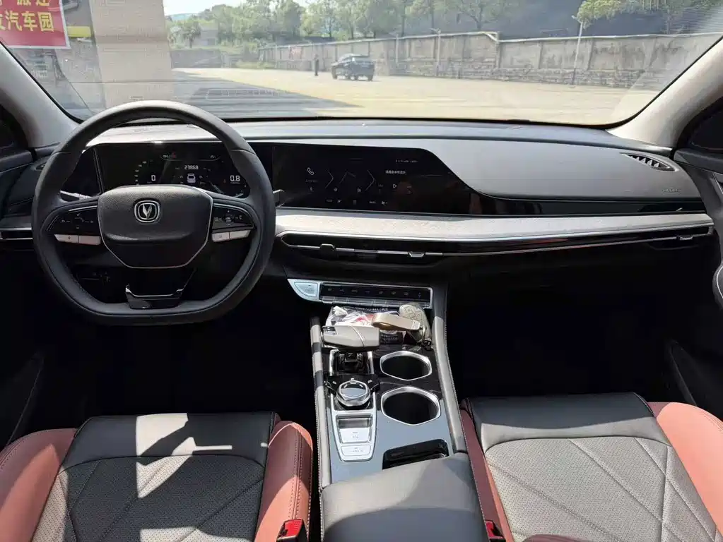 Changan Eado — миниатюра 9