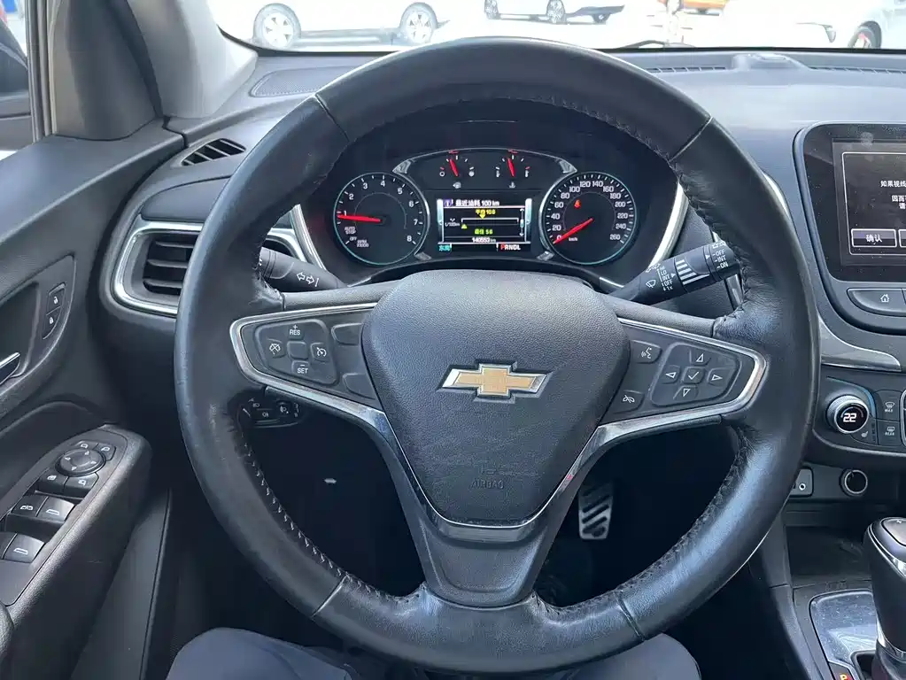 Chevrolet Equinox — миниатюра 9