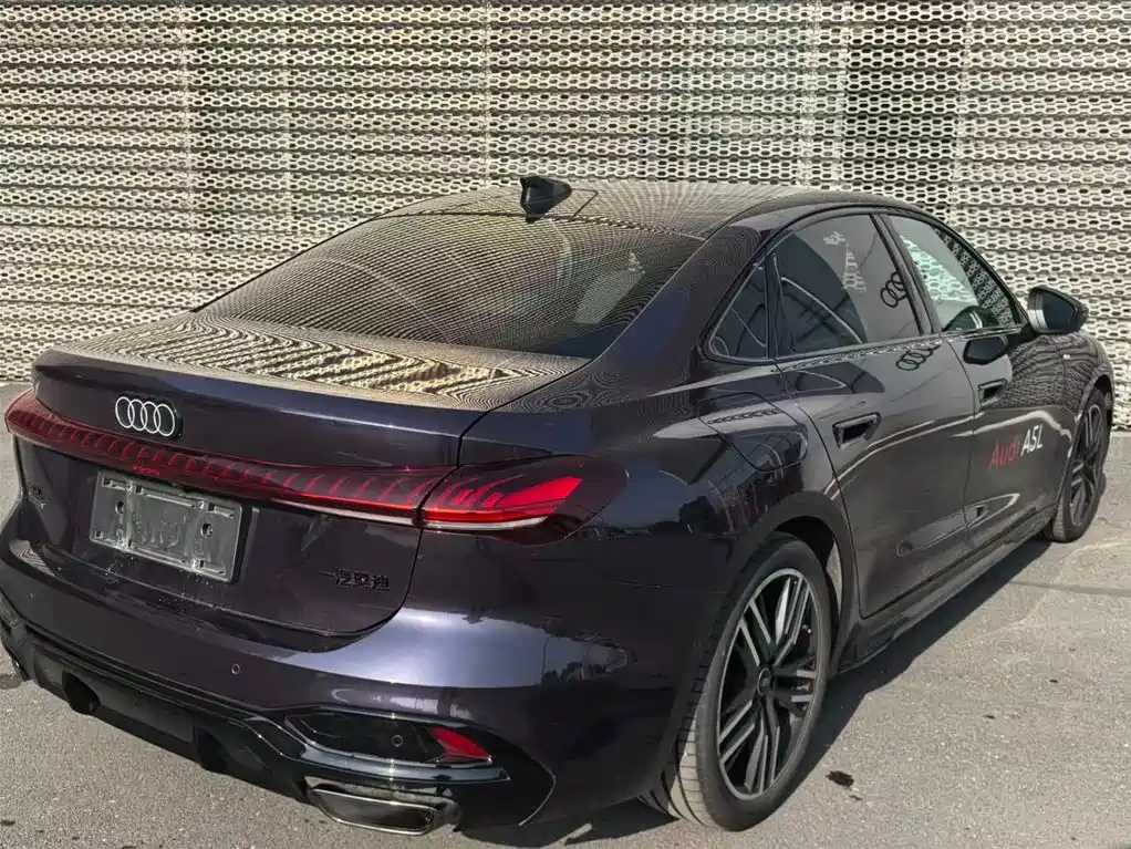 AUDI A5L