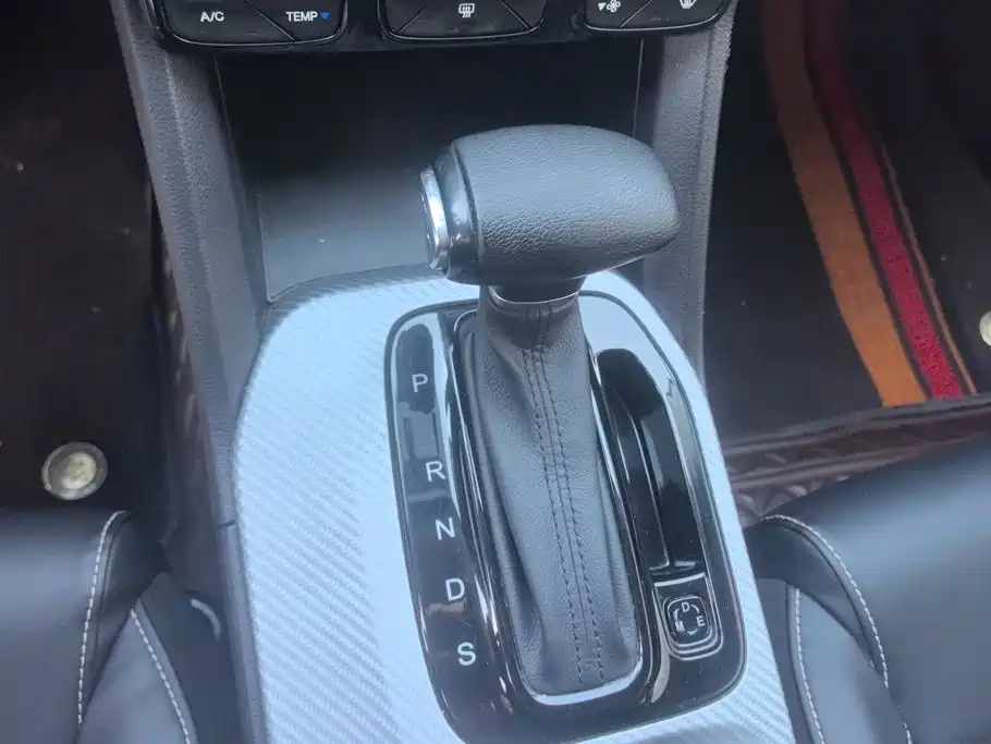 GAC Trumpchi GS3 2021 — фото 16