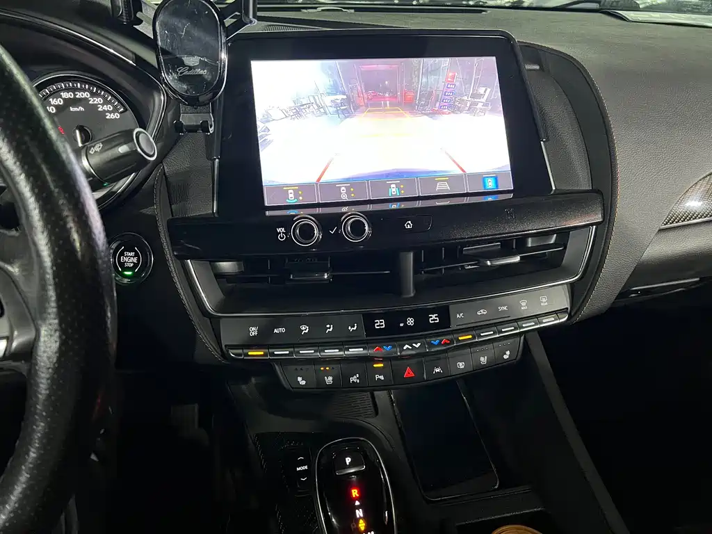 Cadillac CT5 — миниатюра 6