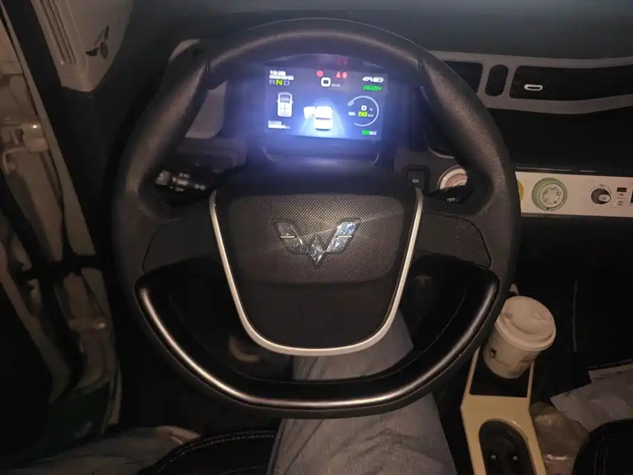 Wuling MINIEV — миниатюра 15