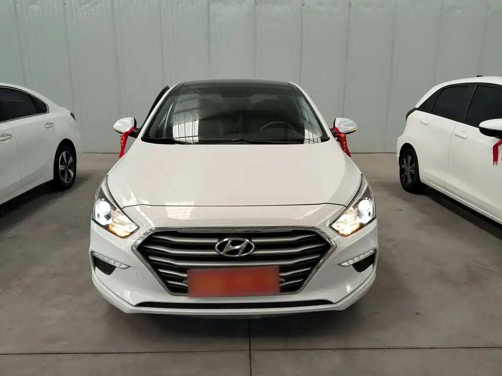 Hyundai Mistra — миниатюра 3