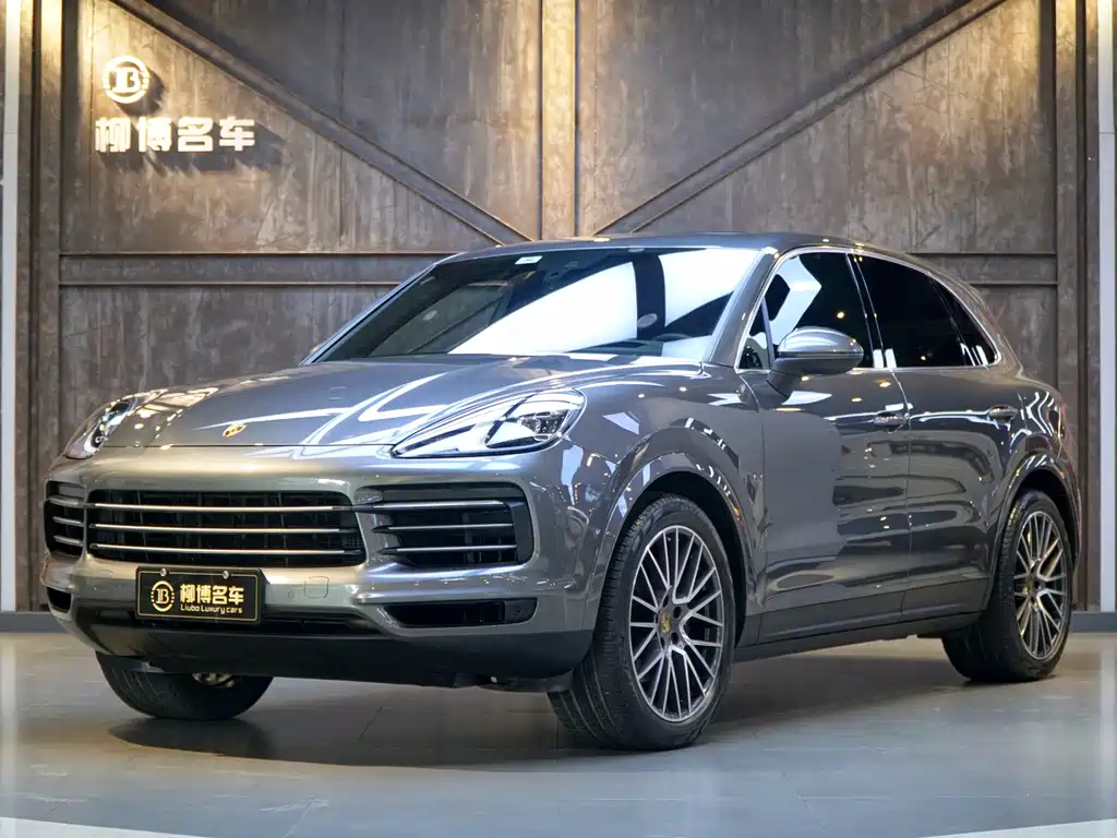 Porsche Cayenne 2022